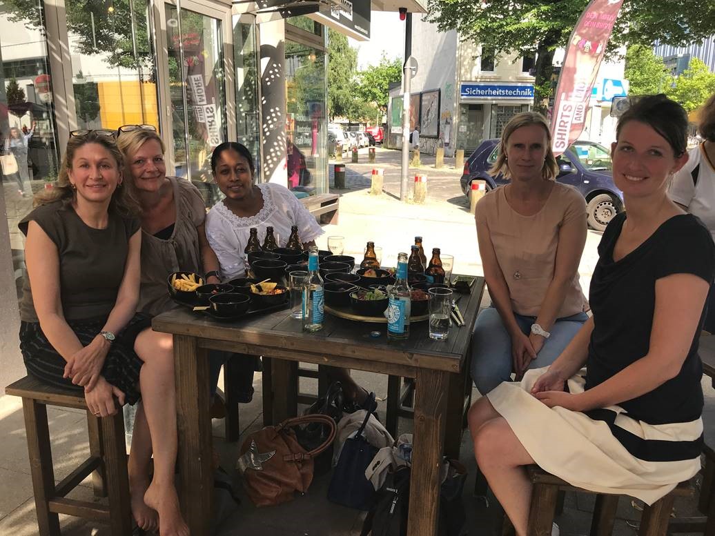 In kleinerer Runde beim gemütlichen „after work“ Snack